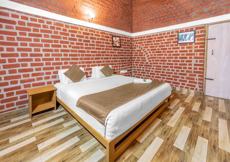 Unique architecture of Zacs Valley Resort showcased in blog